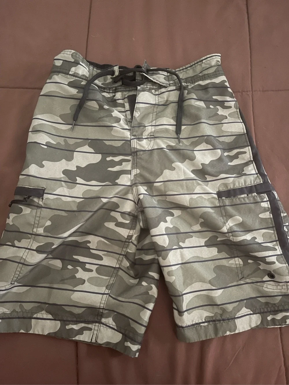 Men's Wave Zone board swim shorts size small
